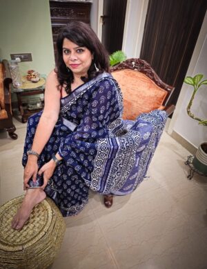 Bagru print linen saree Gehra Ambar