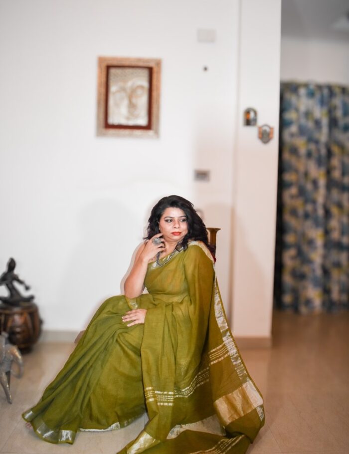 Capricorn Olive Green Linen Handloom Saree