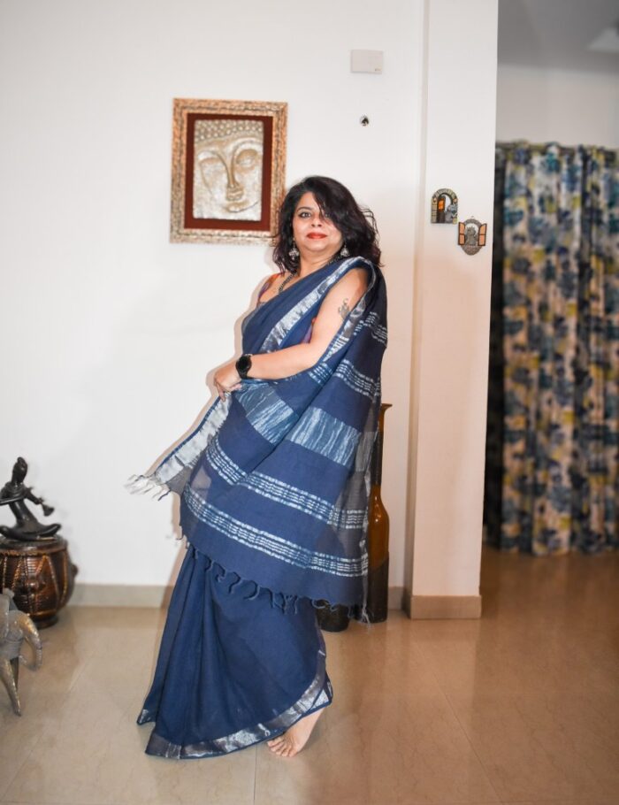 DSC_0386 Pisces Blue Linen Saree