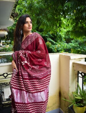 Lal Angaar Linen Handloom Bagru Saree