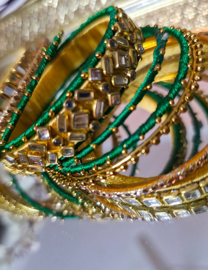 20250927_221659 Green-gold silk thread bangle set