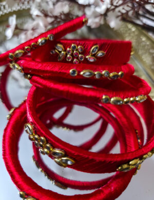 20251002_235633 Six-piece silk thread kundan bangles set