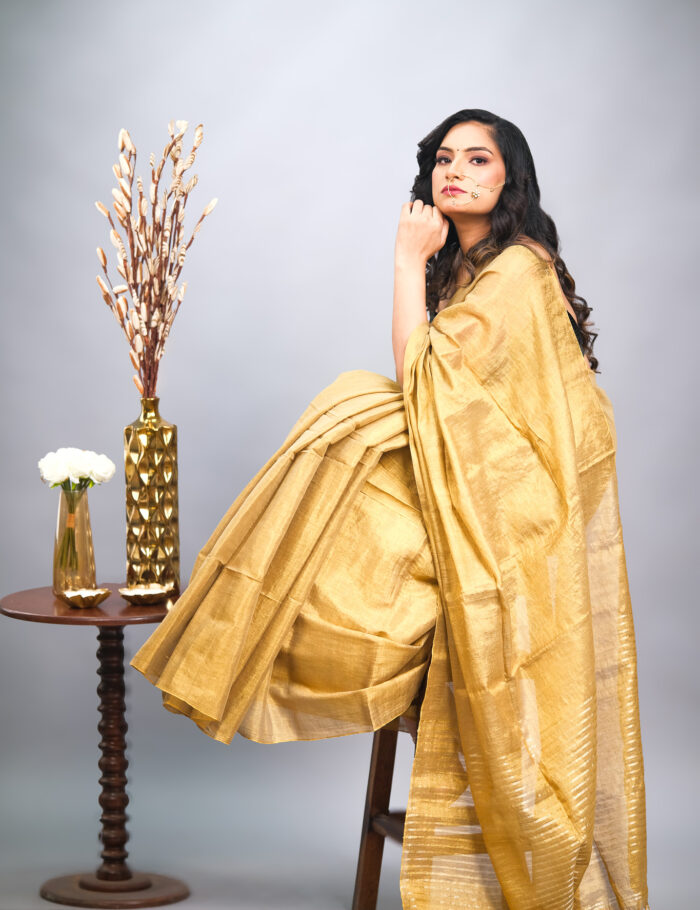 Shining Saturn Zari Linen saree