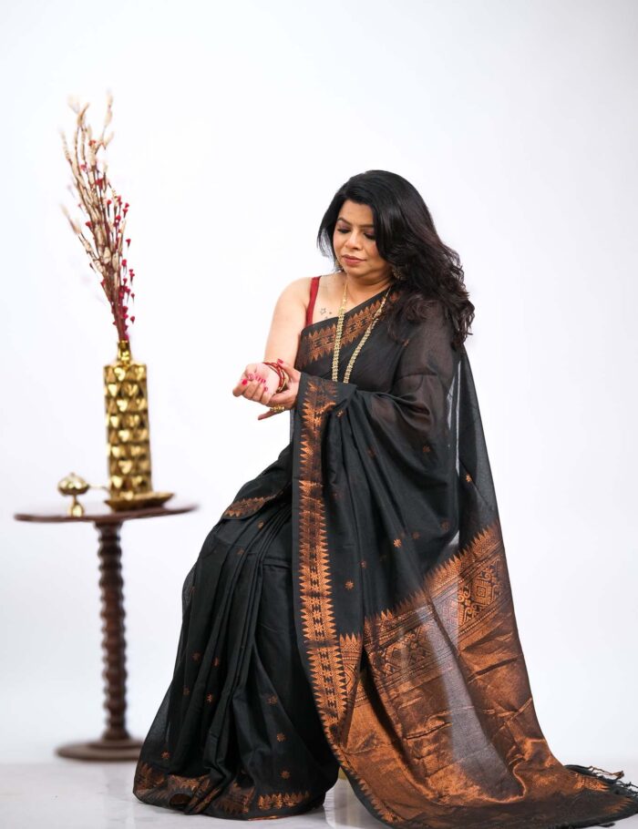 Cotton saree with copper zari
