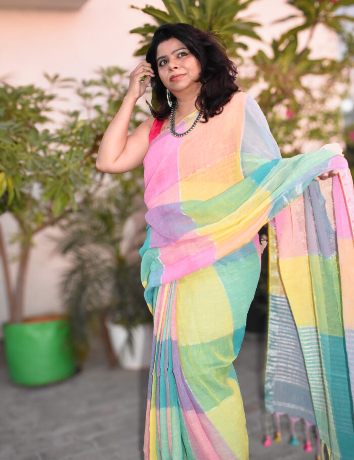 DSC_0008 Pastel linen saree with zari border