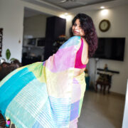 Handloom pastel shatranj linen saree with zari