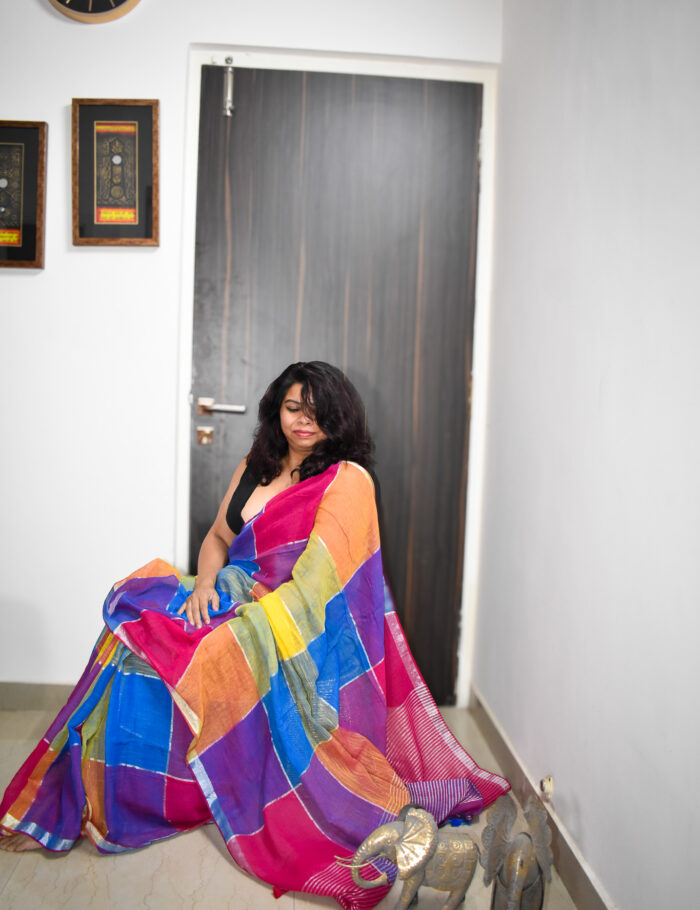 DSC_0459 Pink Shatranj linen zari saree styled on a woman