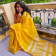 Shining Jupiter linen saree with zari work