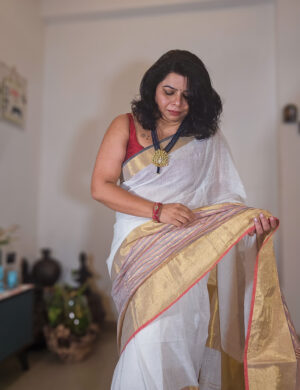 Mogra Linen handloom saree Saree with Zari Border