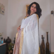 Mogra linen drape with gold zari detailing