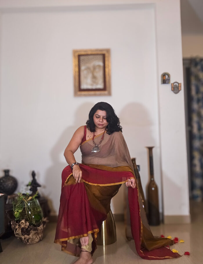 Earth-toned mul cotton saree