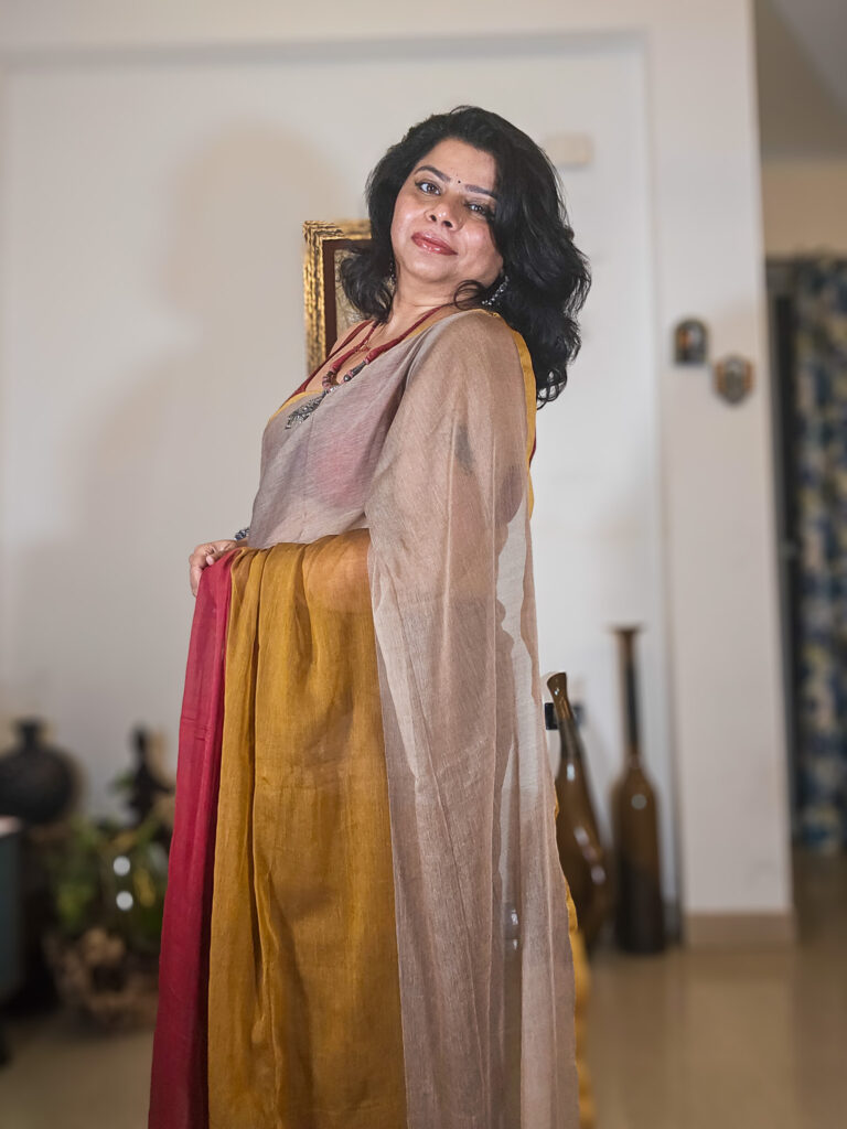 Best Sarees for Daily Wear Under Lightweight Fabrics – Comfort Meets Everyday Elegance