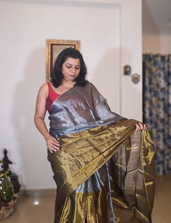 20250811_211927 Lightweight tissue silk saree with metallic sheen