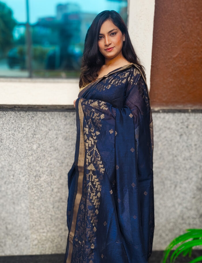 20250830_102958-3 Blue cotton saree with zari border