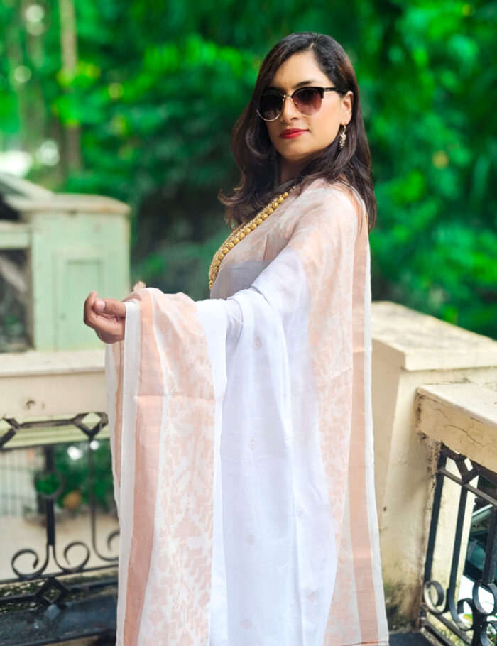 20250830_110649 White cotton saree with zari border