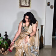 Shining Uranus Zari Linen Saree