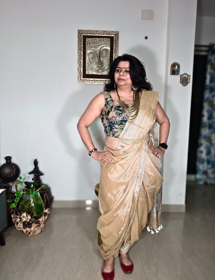 20250906_205447 Linen saree with gold zari detailing