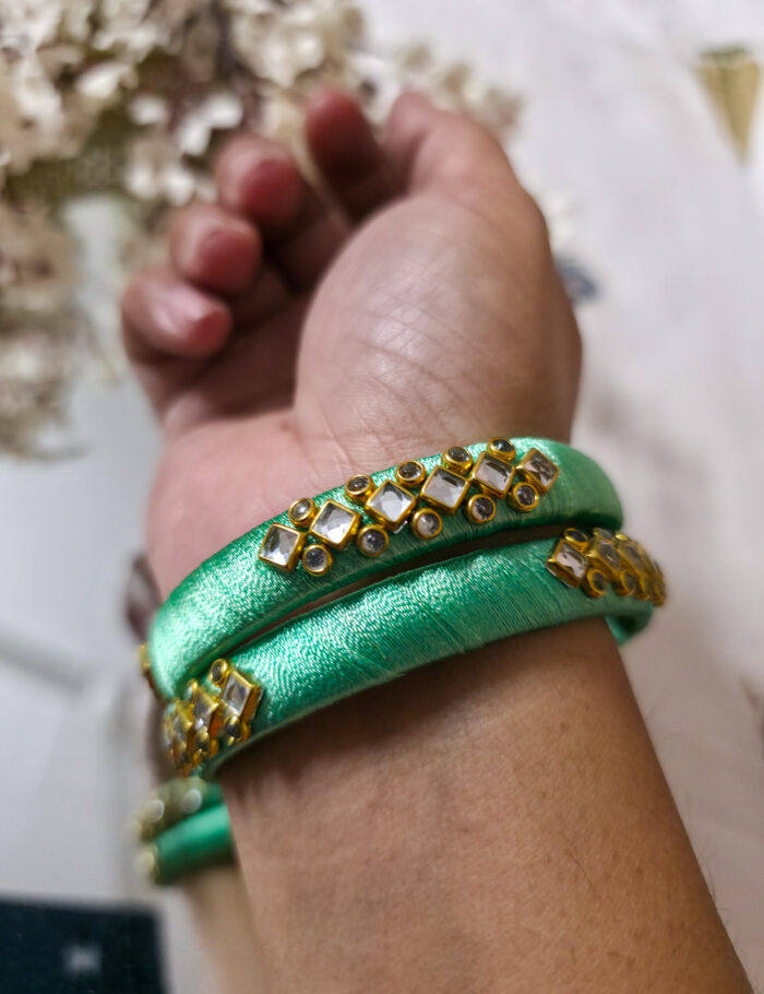 Festive kundan bangles in mint green and silk wrap