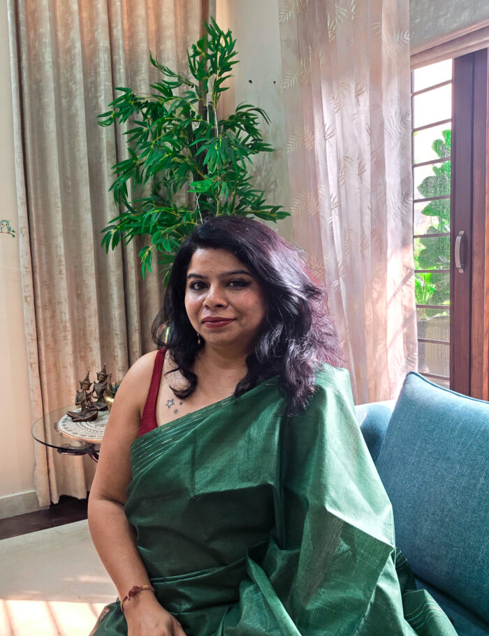 20251021_142031 Green silk saree woven in Katan fabric with subtle sheen