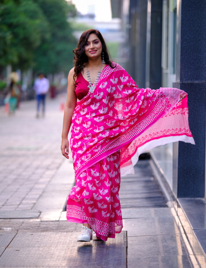 DSCF1005 Pankhuri Bagru Print Mul-Cotton Saree