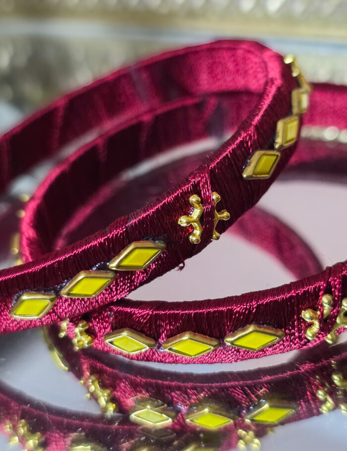 20251122_194257 how to style bangles set with saree